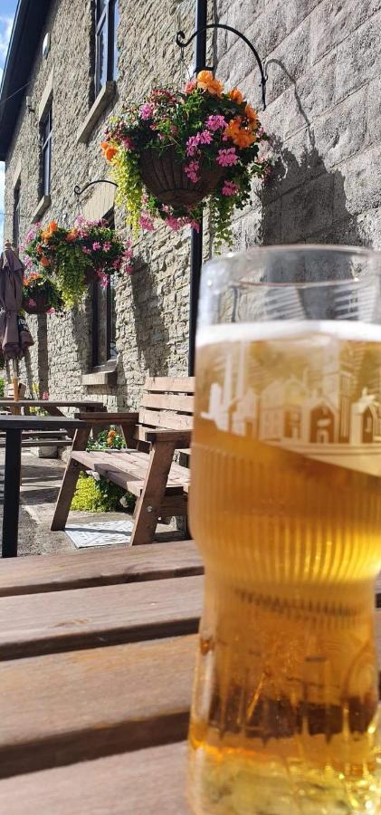 The Castle Inn Wigmore エクステリア 写真
